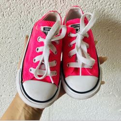 Pink Converse 