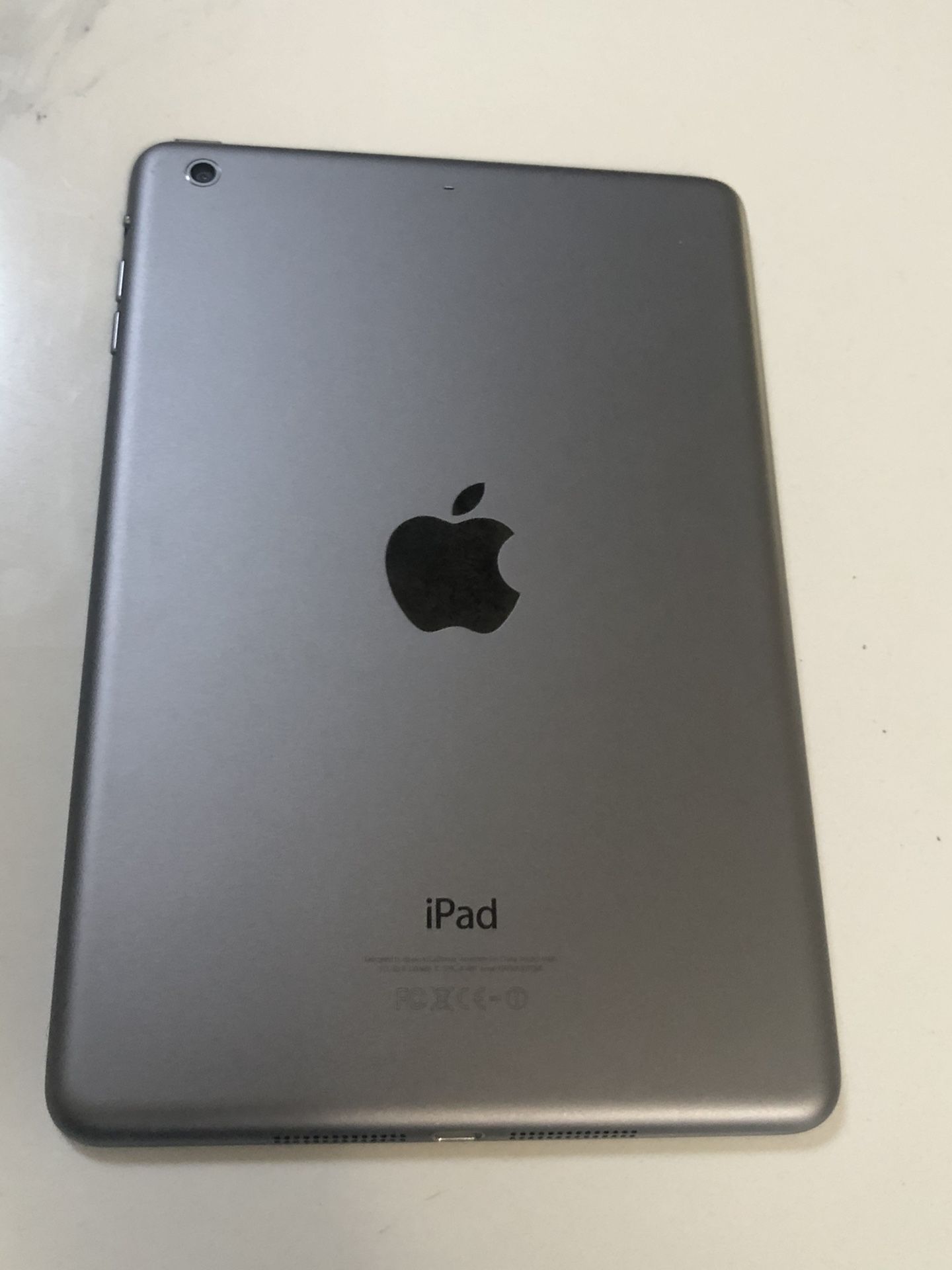 Ipad mini 2 cloud locked ( for parts or repair)