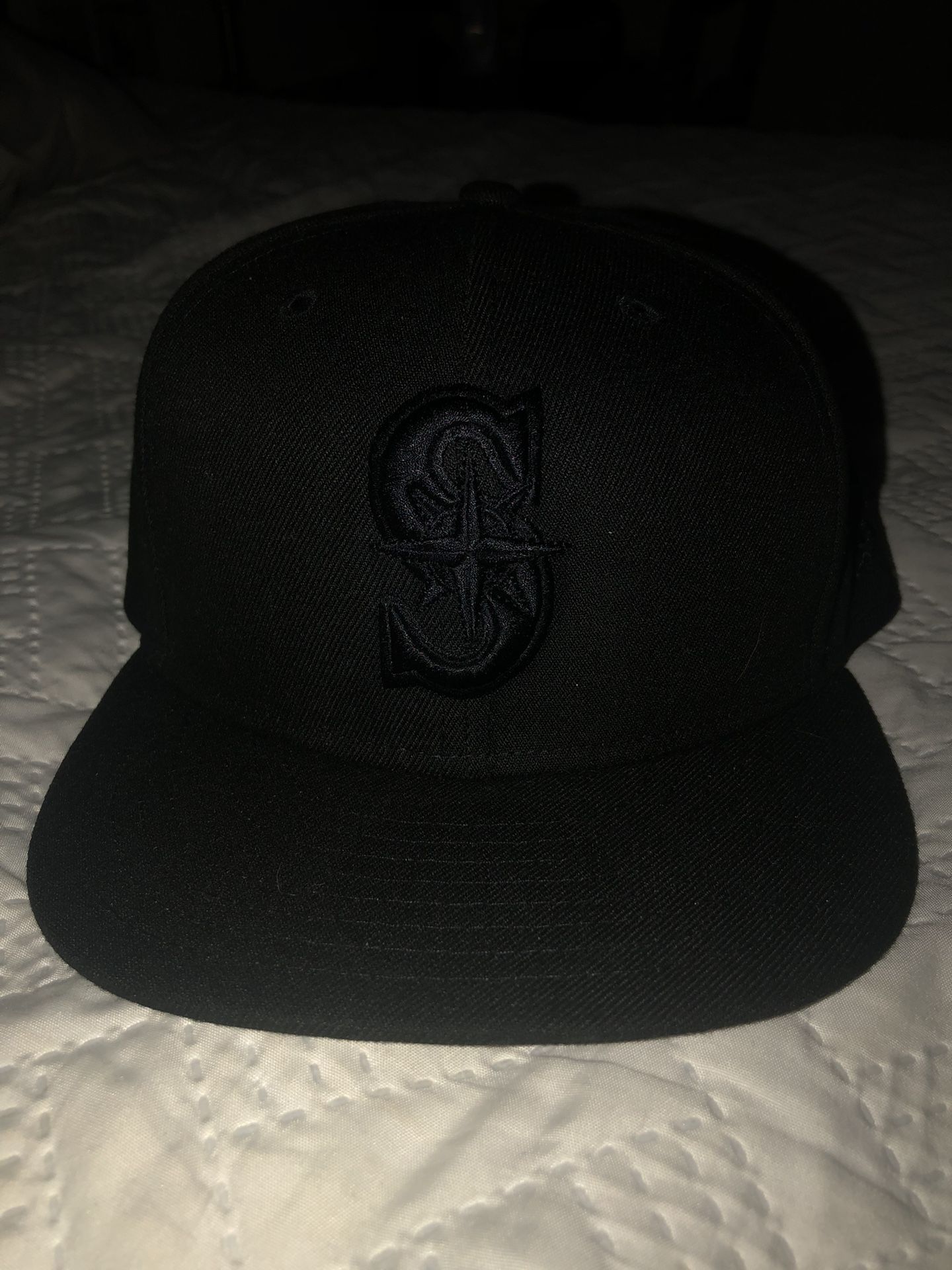 Triple Black Mariners Hat 7 3/8