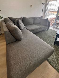 Jerome’s Dark Gray Layton Sectional Sofa - Leftside Chaise