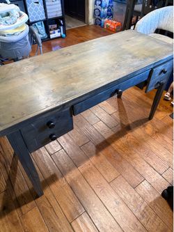 Brown/Grey Desk