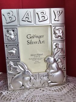 $15.00 - Vtg Godinger Brand Baby Photo Album With Bunny Accents In 3D!  New In Box!