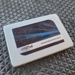 Drive 1TB (1000GB) 2.5 SSD SATA Solid state Drive.