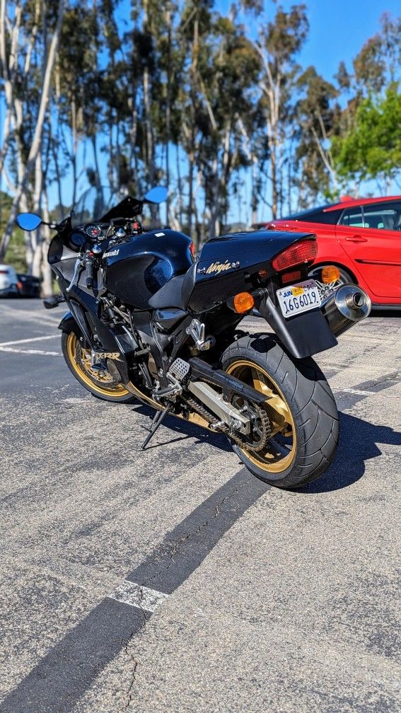 2002 Kawasaki Zx12r for Sale in San Diego, CA - OfferUp