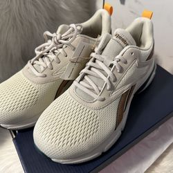 Reeboks Amazon Essential Steel Toe 