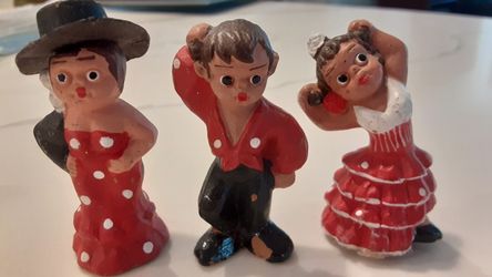 Terracotta Mini Figurines.