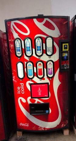 Vending Machine For Sale - Royal 660