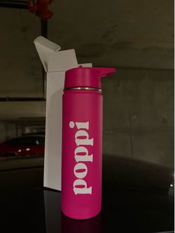 NEW Poppi water bottle