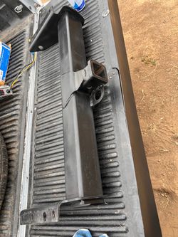 1994 Chevy Tahoe / GMC Yukon Trailer Hitch Receiver 2 inch