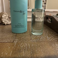 Tiffany Perfume For Her 