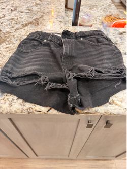 Zara size 6 shorts