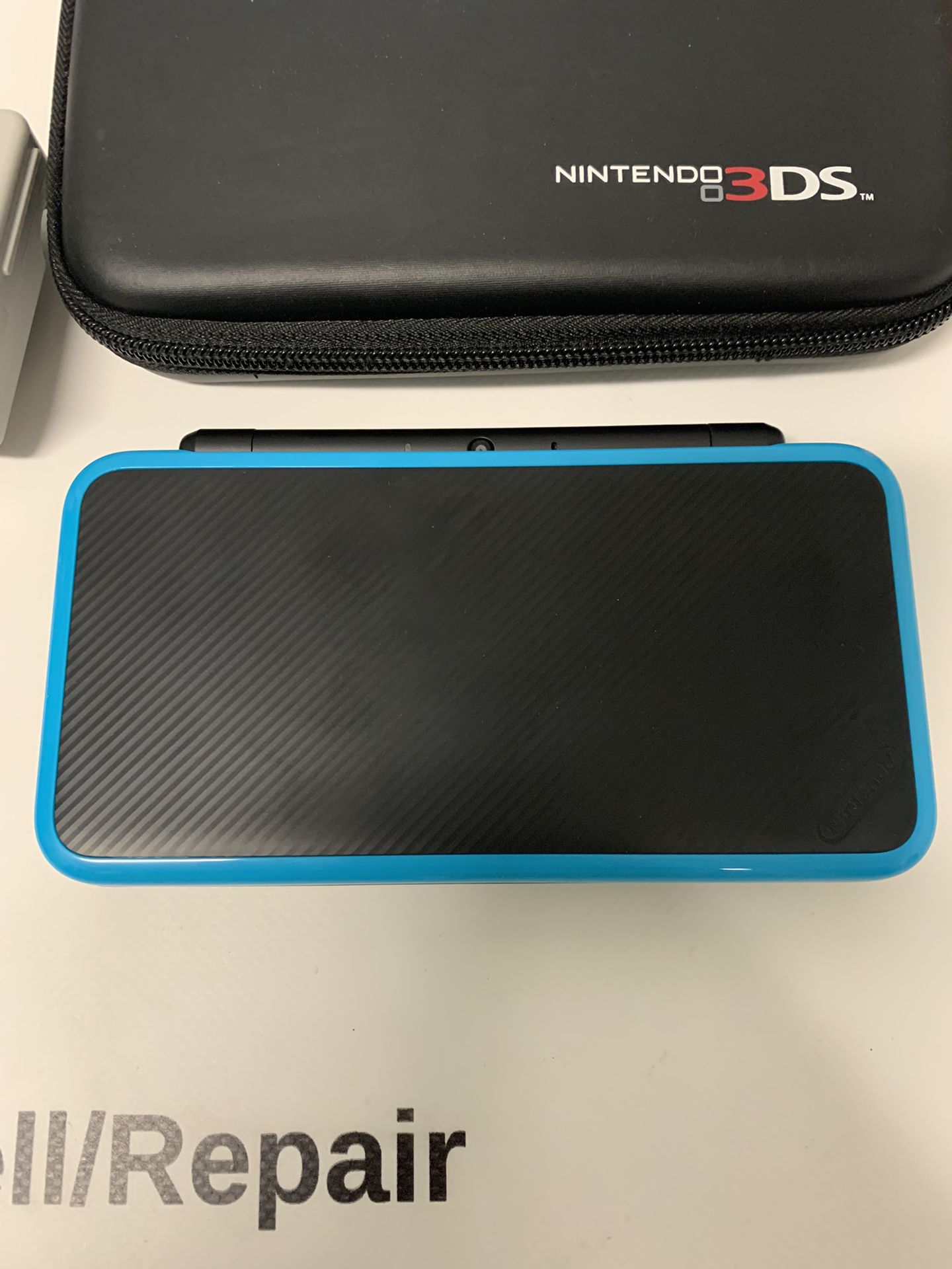 New 2ds XL - In Immaculate Condition - No Issues - For Sale/Trade