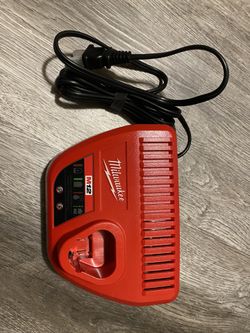 Brand New Milwaukee M12 charger