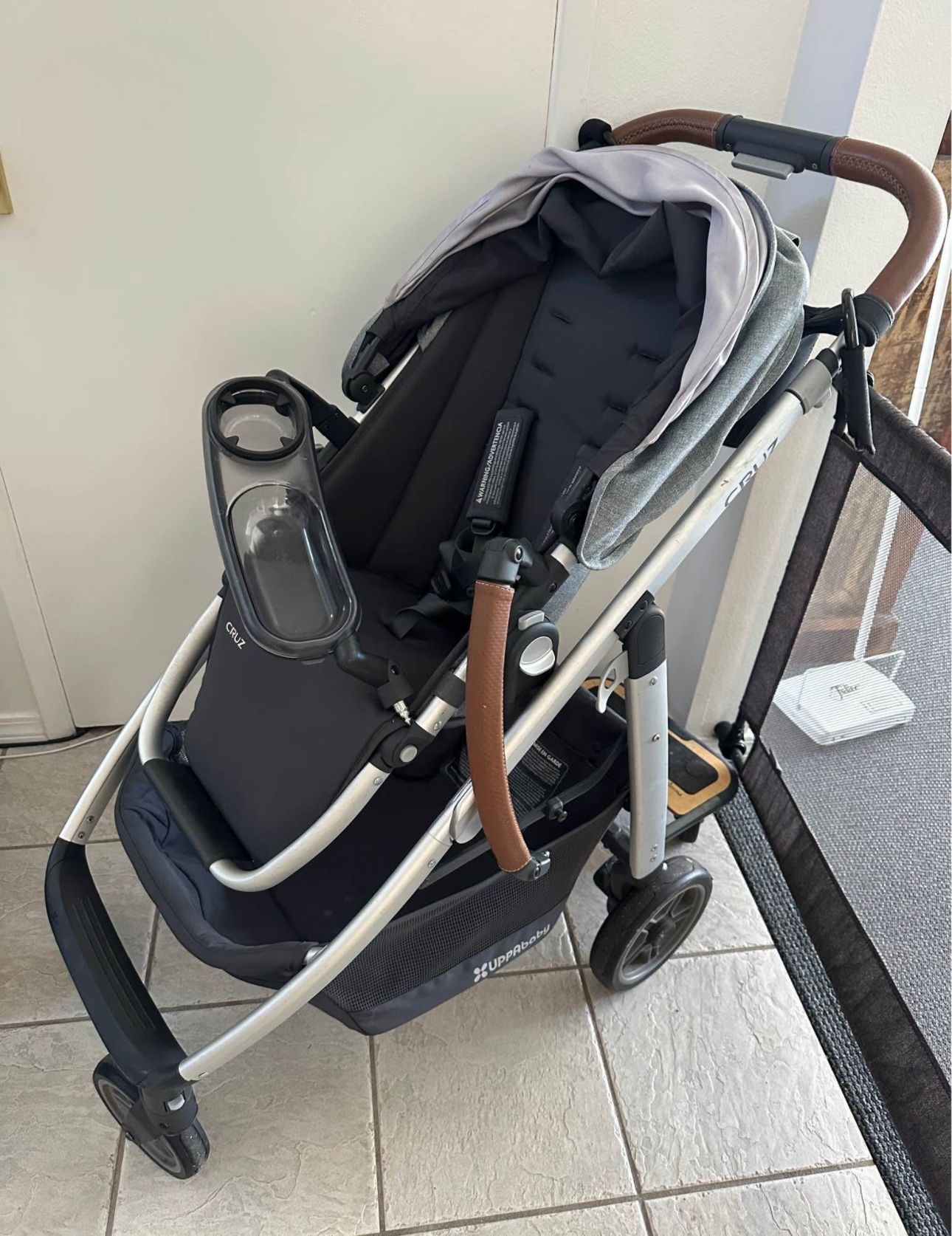 Uppa Baby Travel system featuring the CRUZ full sized stroller