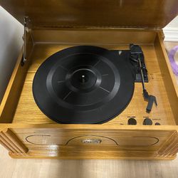 crossly Record player