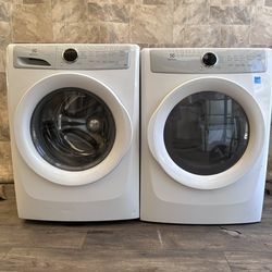 Electrolux  washer and Dryer Laundry