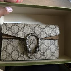 Gucci Crossbody 