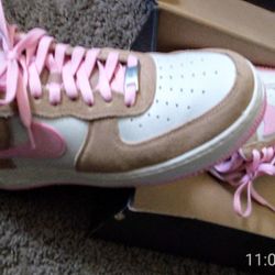 Nike Air Force 1 LV8 Hemp Pink Mens Size 9 Like New with Box