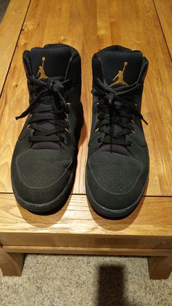 Air Jordan tennis shoes