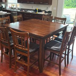 Dining Table 8 Chairs 