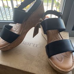NWT Born Leather Platform Wedges