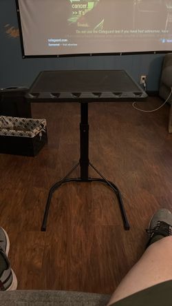 Basic Black Laptop Stand