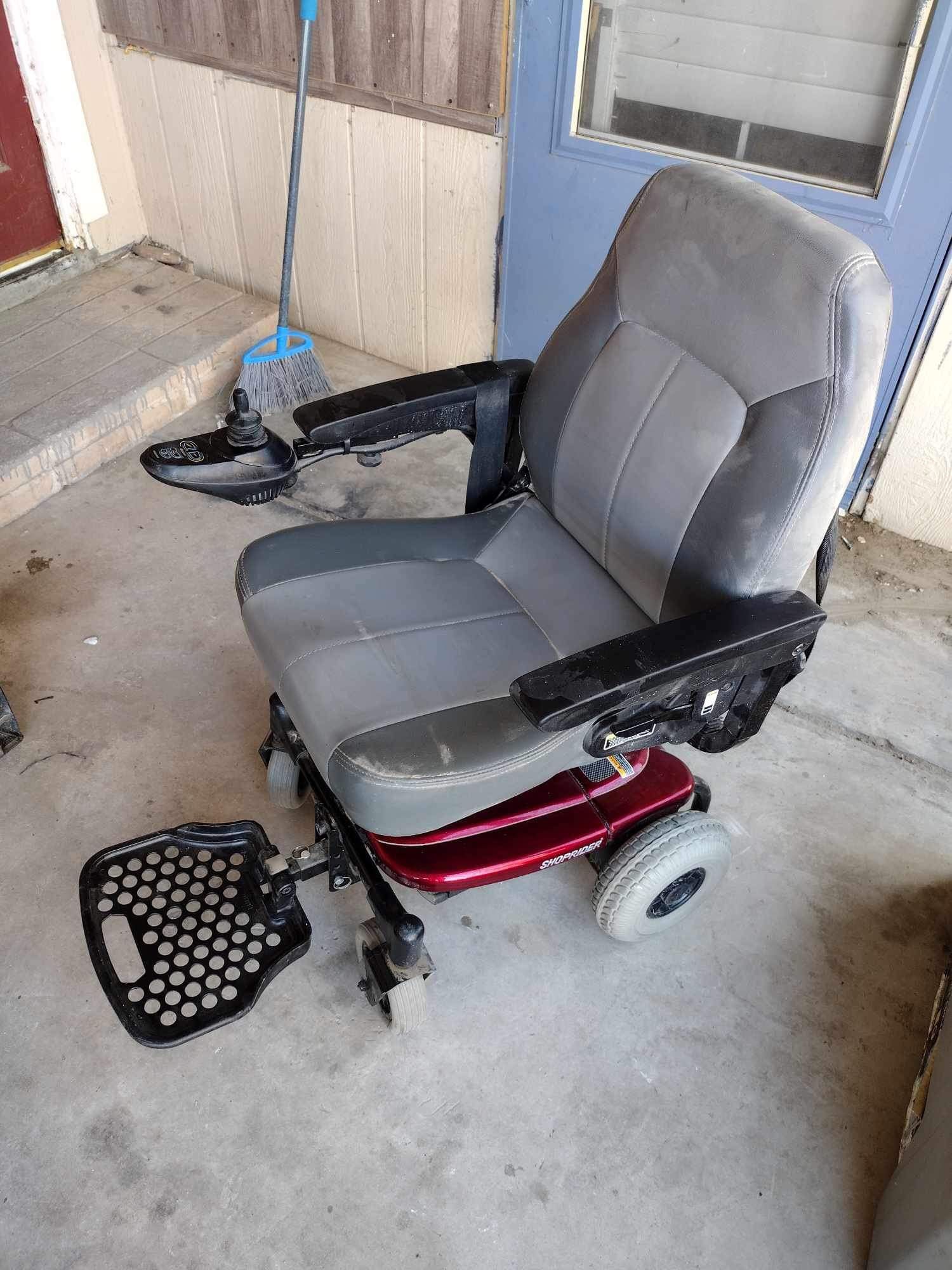 Electric Wheelchair 
