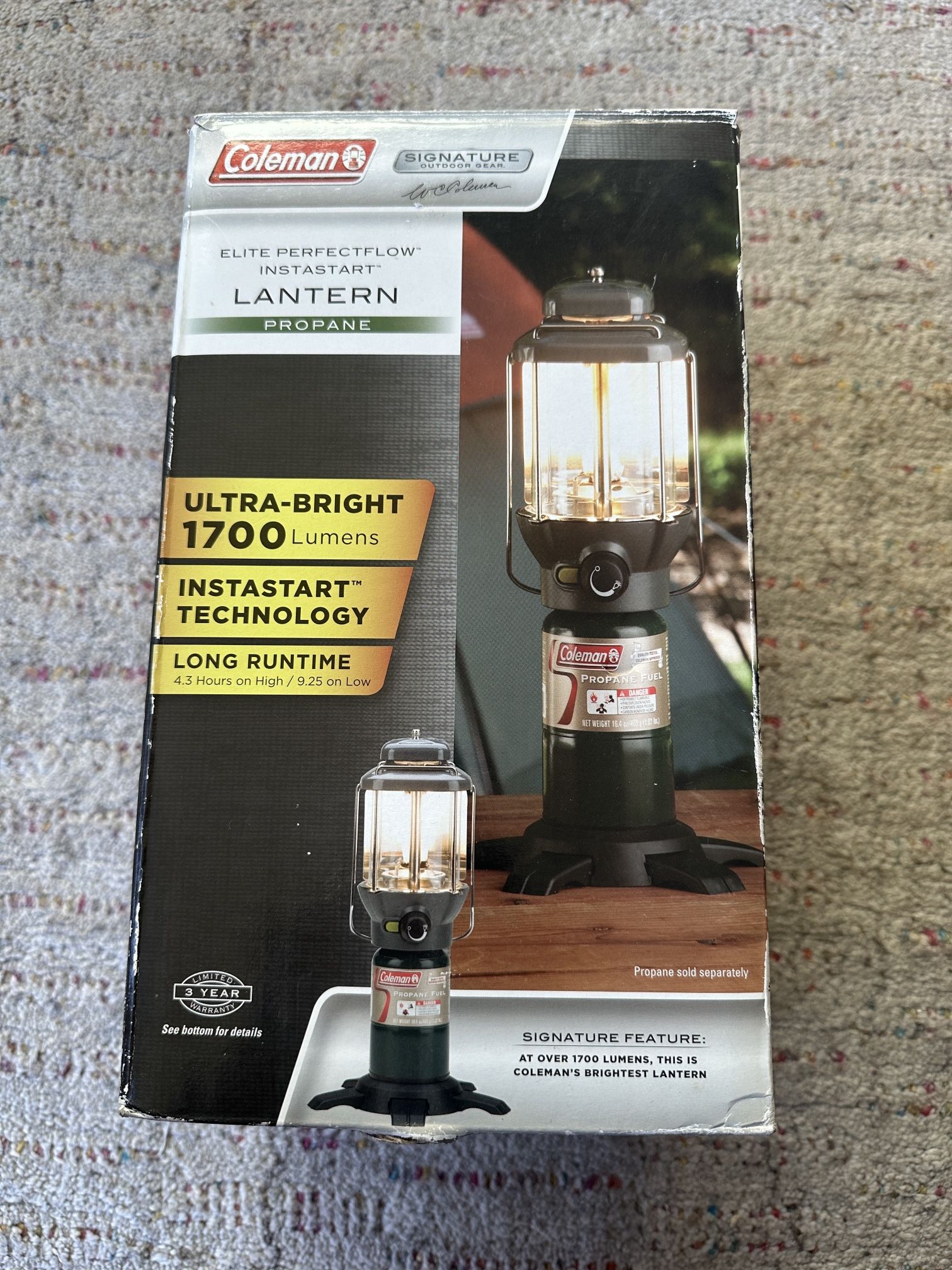 Propane camping lantern