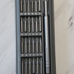 Small Screwdriver Set