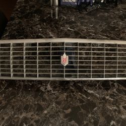 Front Grill And Emblem 