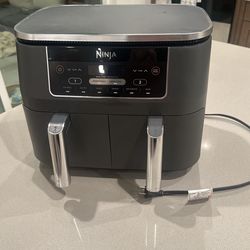 Ninja Air Fryer DualZone Clean And Works Fine