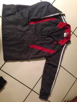 Adidas boys jacket size 7 , asking 5