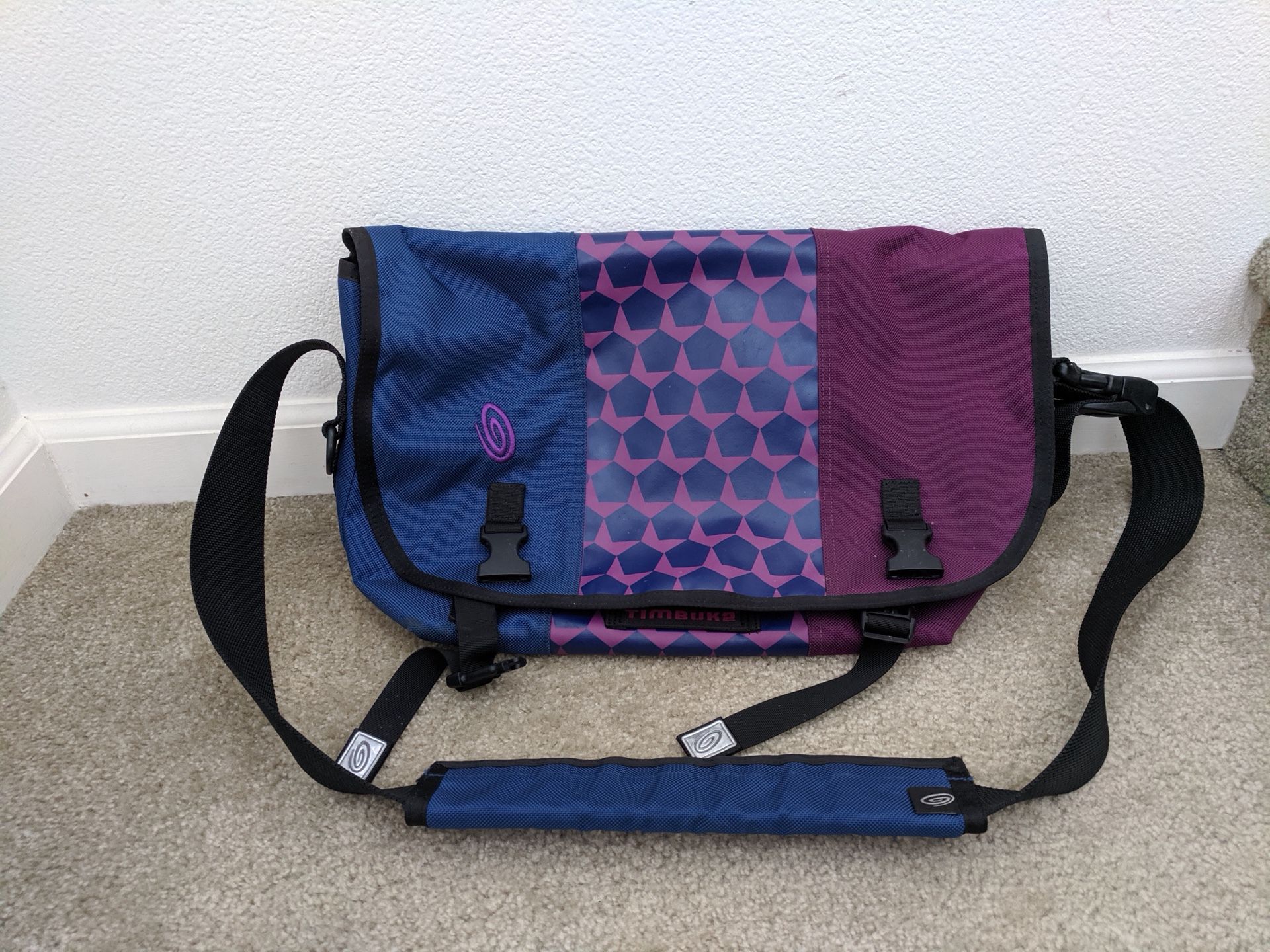 Timbuk2 Custom Messenger Bag (M)