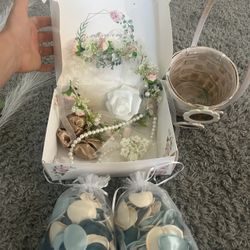 Flower Girl Basket Flower Necklace Sun Glasses Flower Petals Clips Tiara Box