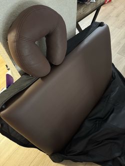 Massage table