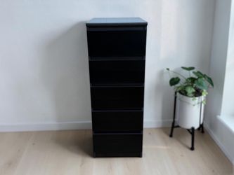 IKEA MALM Narrow 5-Drawer Tall Dresser / Lingerie Chest