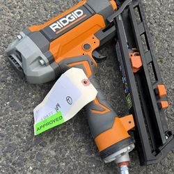 RIDGID Pneumatic 15-Gauge 2-1/2 in. Angled Finish Nailer with CLEAN DRIVE Technology