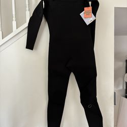 Isurus 2/2 - Brand new Wetsuit