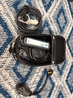 Nissan J1772 220V EV Charger