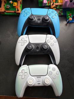 Selling 3 ps5 controllers for 80