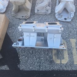 Edelbrock 7115 Bbc Street Tunnel Ram