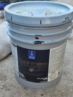 New 5 gallon bucket cashmere paint Sherwin Williams color repose gray eggshell
