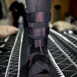 LEG BOOT