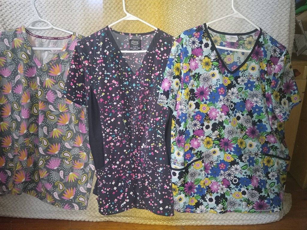 Women's Scrub Tops Size XL