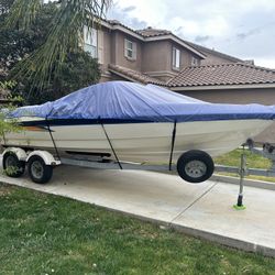 2004 bayliner 225 