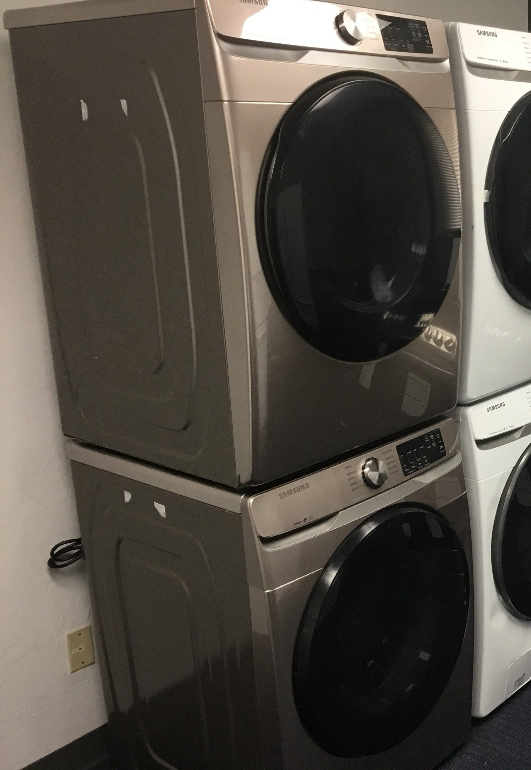 New Washer and Dryer Champagne Color