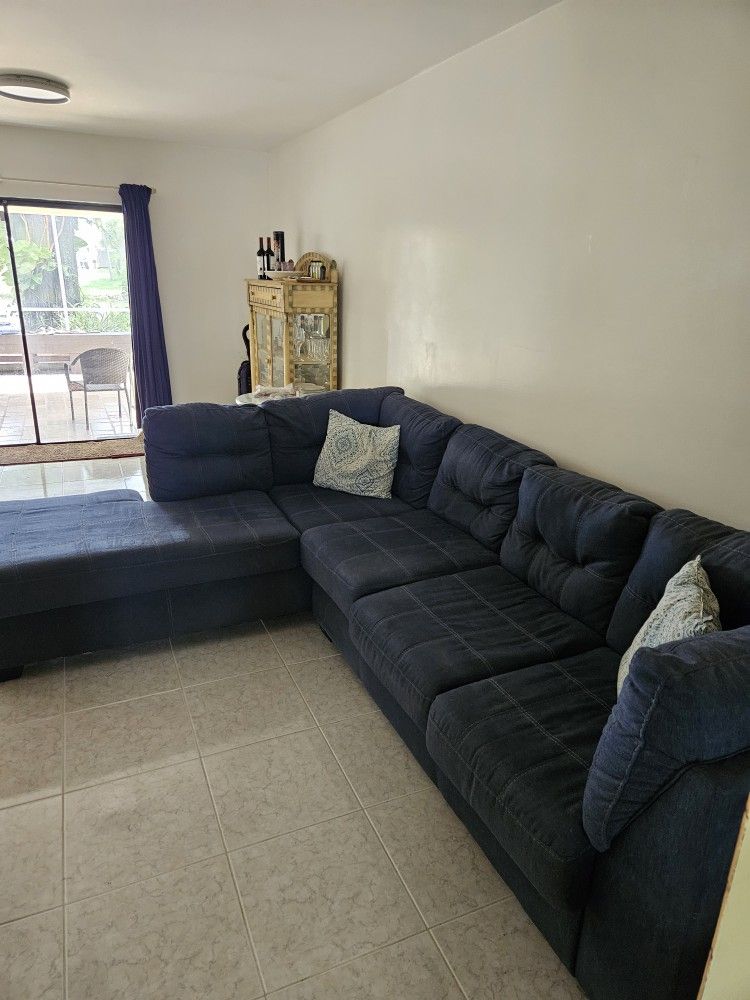 Sectional Couch