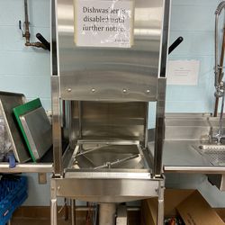 Commercial Dish Washer