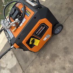5200/3900-Watt Dual Fuel Inverter Generator, Fully Enclosed Case and Easy-To-Use