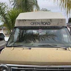 1974 302 V8 Ford E300